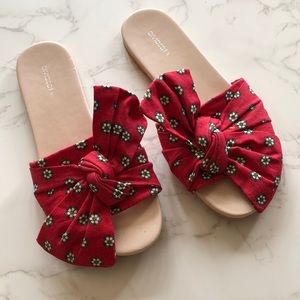 H & M Linen Bow Slides